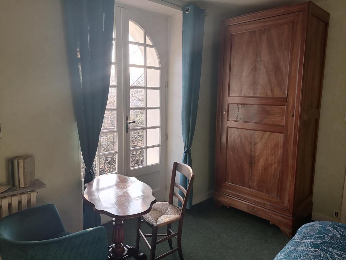 Chambre D Hote De La Paix La Rochefoucauld Exteriör bild